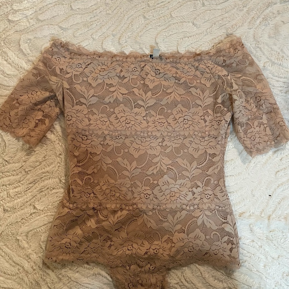 GUESS bodysuit